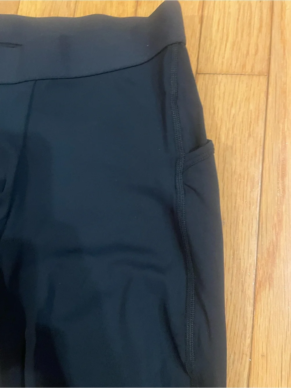 NWOT -Lululemon Men’s Surge Light 3/4 Tight 25’´ Black Reflective Accent Size L - Picture 9 of 14
